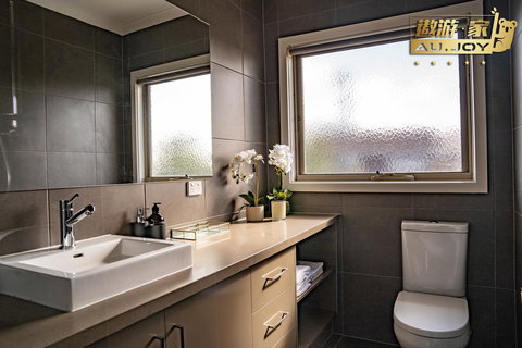 Melbourne (Glen Waverley) AU.JOY Home - Northern Rivers Accommodation 7