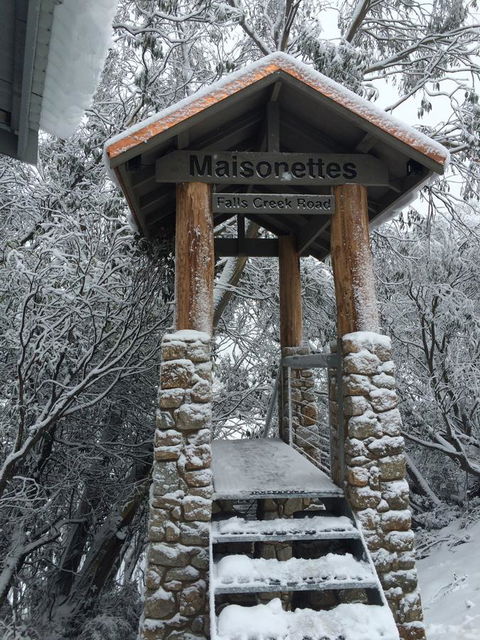 Maisonettes Falls Creek - Northern Rivers Accommodation 1