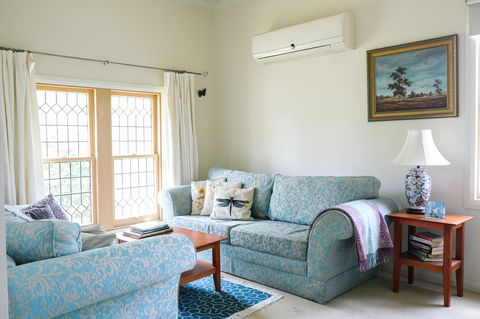 Miss Pym's Cottage - Northern Rivers Accommodation 41