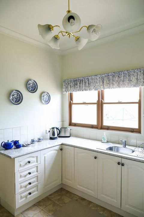 Miss Pym's Cottage - Northern Rivers Accommodation 27