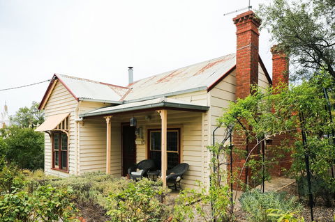 Miss Pym's Cottage - Northern Rivers Accommodation 2