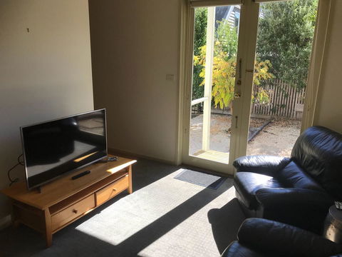 Lakeside Conti Villas - Northern Rivers Accommodation 11