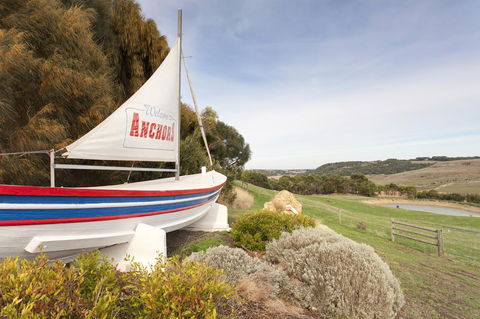 Anchors Port Campbell - Northern Rivers Accommodation 12
