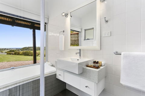 Anchors Port Campbell - Northern Rivers Accommodation 25