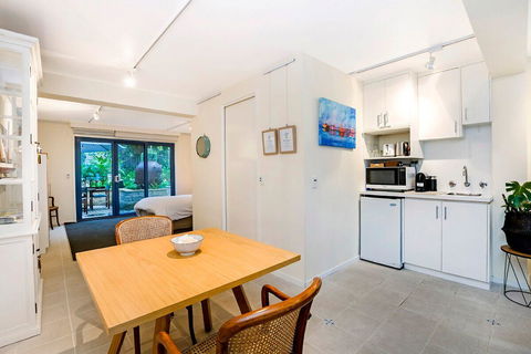 The Waterfront Apartment - Northern Rivers Accommodation 8