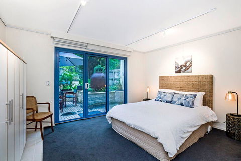 The Waterfront Apartment - Northern Rivers Accommodation 6
