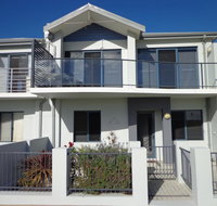 The Beach Villa Bunbury - Northern Rivers Accommodation