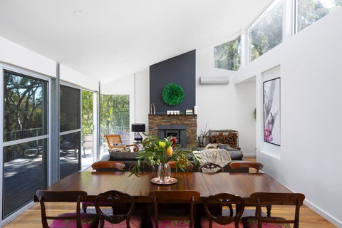 The Bird House - Northern Rivers Accommodation 2