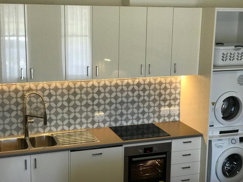 The Botanic Apartments Williamstown - Northern Rivers Accommodation 2