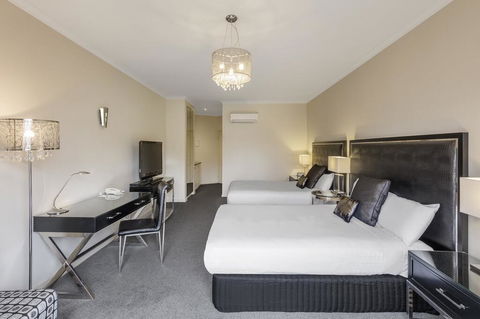 The Carrington Hotel - Northern Rivers Accommodation 2