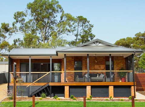 The Clyde Greenock - Northern Rivers Accommodation 2