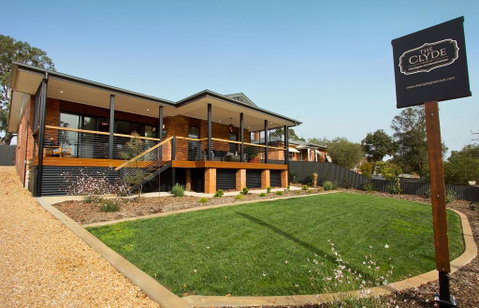 The Clyde Greenock - Northern Rivers Accommodation 1