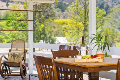 The Cottage On Lamington - Northern Rivers Accommodation 1