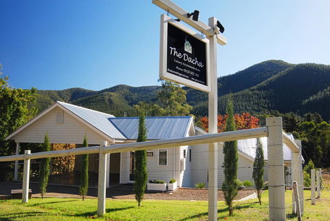 The Dacha - Northern Rivers Accommodation 0