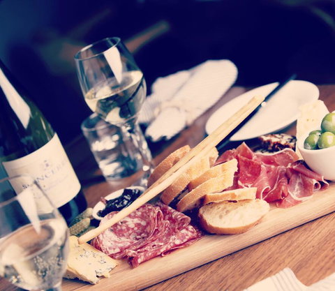 The Denman Hotel In Thredbo - Northern Rivers Accommodation 2