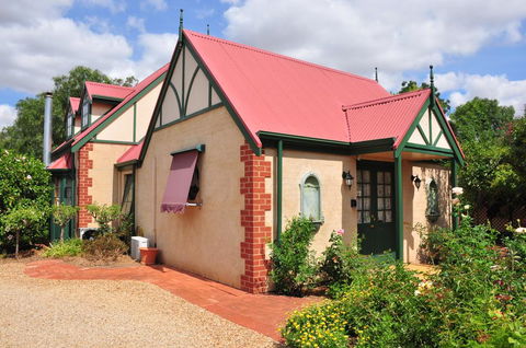 The Dove Cote - Northern Rivers Accommodation 1