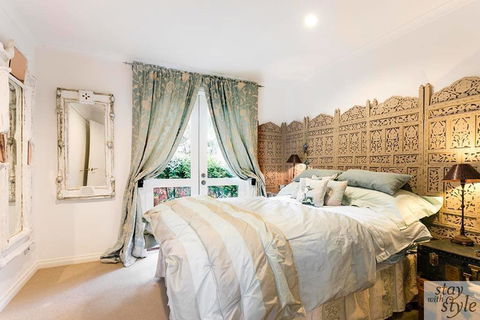 The Gatehouse - Light Filled Cottage In The Leafy Suburb Of Hawthorn - Northern Rivers Accommodation 2