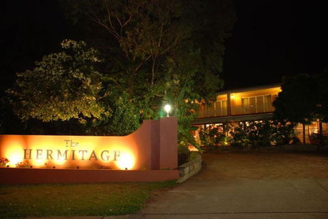 The Hermitage Motel - Campbelltown - Northern Rivers Accommodation 3
