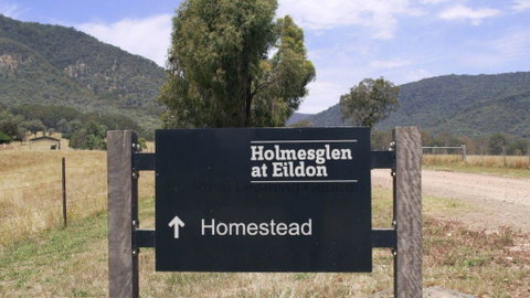 The Homestead At Holmeslgen At Eildon - Northern Rivers Accommodation 3