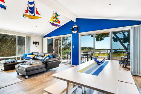 The Lakehouse - Northern Rivers Accommodation 0