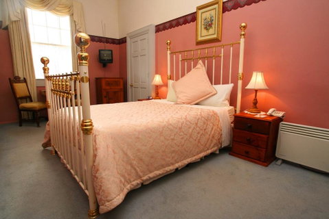 The Lodge On Elizabeth Boutique Hotel - Northern Rivers Accommodation 3