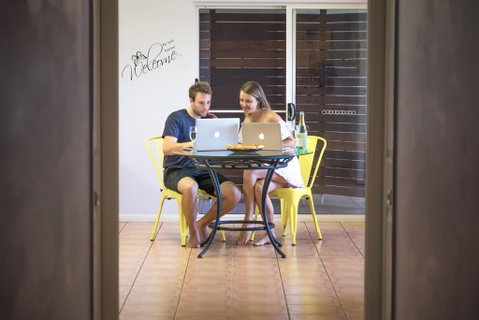 The Martyn Budget Apartment (no A/c) - Northern Rivers Accommodation 1