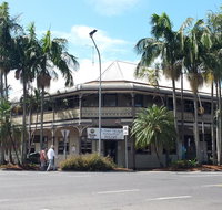 The Middle Pub