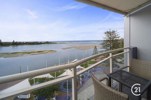 The Oaks Waterfront Resort, Unit 511 - Northern Rivers Accommodation 1