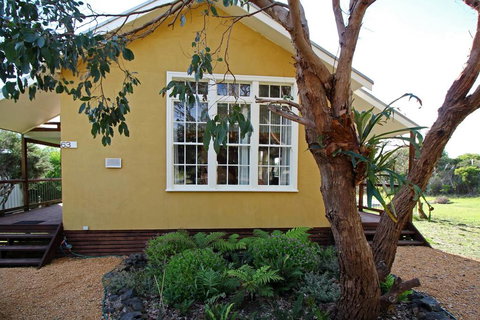 The Old School House - Northern Rivers Accommodation 2