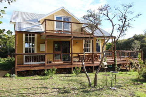 The Old School House - Northern Rivers Accommodation 0