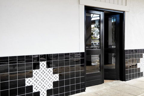 The Royal Hotel, Drouin - Northern Rivers Accommodation 3