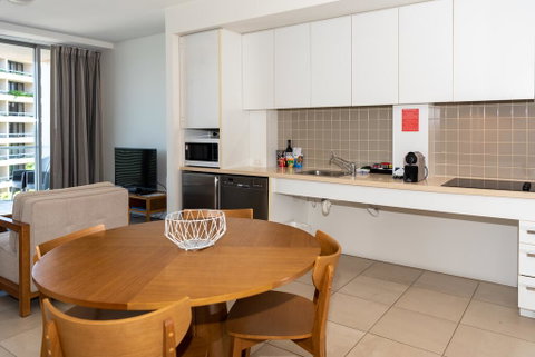 The Sebel Cairns Harbour Lights - Northern Rivers Accommodation 3