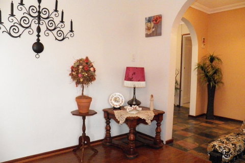 The Spanish Retreat And BnB - 24 Hrs - Northern Rivers Accommodation 2