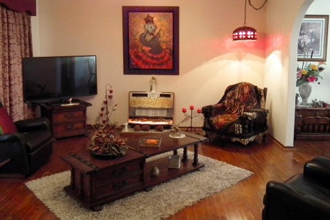 The Spanish Retreat And BnB - 24 Hrs - Northern Rivers Accommodation 0