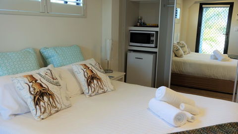 THE TIN SHED Couples Accommodation At Bay Of Fires - Northern Rivers Accommodation 3