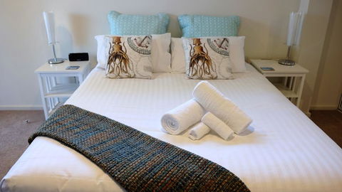 THE TIN SHED Couples Accommodation At Bay Of Fires - Northern Rivers Accommodation 0