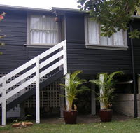 The Tree House 6 Gowing Street - Northern Rivers Accommodation