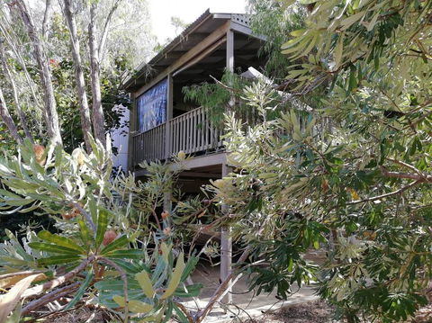 The Treehouse In Dawesville - Northern Rivers Accommodation 2
