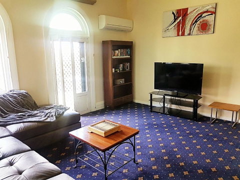 The Wharf Hotel - Northern Rivers Accommodation 2