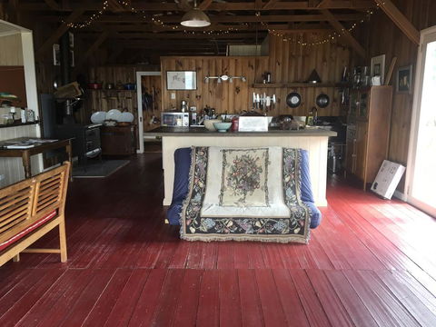 The Woolshed And Farmhouse Blue, Bruny Island - Northern Rivers Accommodation 1