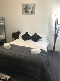 Tin Can Bay Budget Accommodation