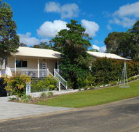 Tinaroo Sunset Retreat - Northern Rivers Accommodation