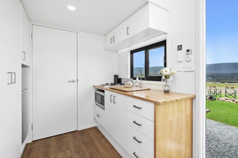 TINY HOME......BIG Views - Northern Rivers Accommodation 3