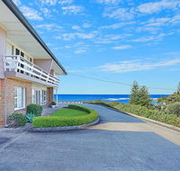Toowoon Bay Beachside Unit Unit 4 - Northern Rivers Accommodation