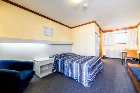 Top Of The Town Hotel Motel - Northern Rivers Accommodation 3