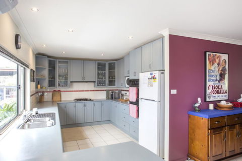 Torquay Drive 22 - Northern Rivers Accommodation 3