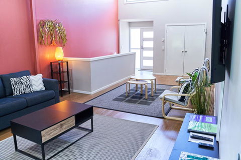 Treetops Haven - Northern Rivers Accommodation 2