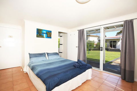 Triangulo @ Culburra - Pet Friendly - 2 Mins To Beach - Northern Rivers Accommodation 2