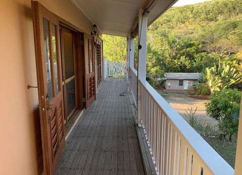 Tropical Styling - Northern Rivers Accommodation 2
