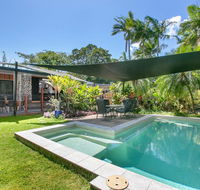 Tropical House Pool and Extra Bungalow 4 bedrooms - Northern Rivers Accommodation